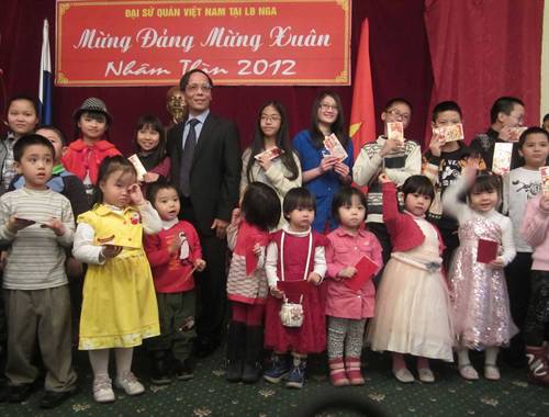 Đại sứ quán Việt nam tại LB Nga tổ chức gặp mặt đón Tết Nhâm Thìn